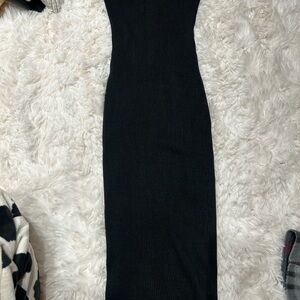Elegant Black Ribbed Dress